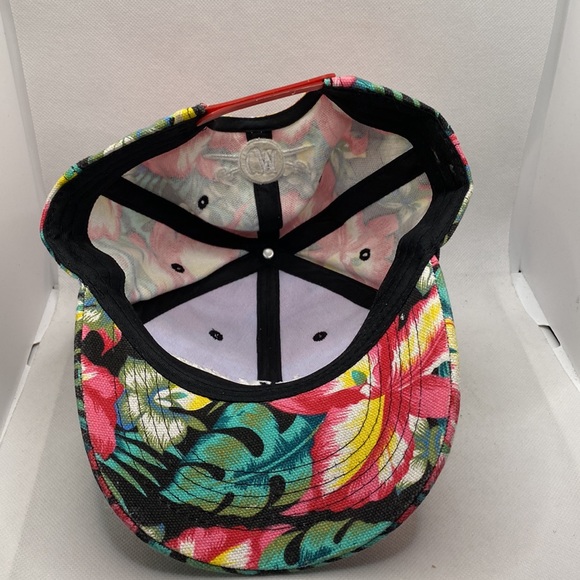 Captain Morgan Rum Floral Hawaiian Tropical Liquor Alcohol Baseball Truc… - Picture 8 of 10